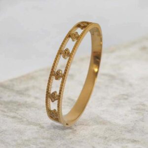 Bracelet multi-fleurs doré – Image 1